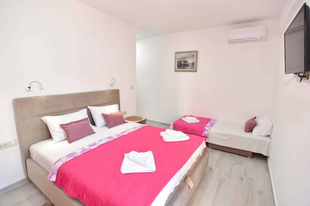 בודווה Villa Ines מראה חיצוני תמונה